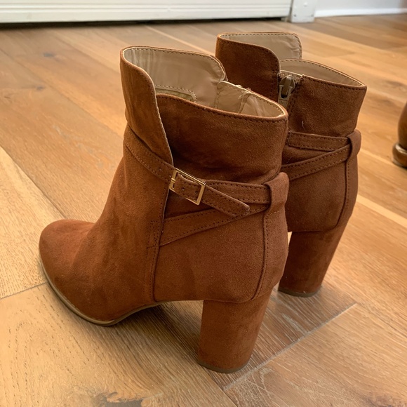 Never Worn Brown Heeled Booties - Picture 3 of 3